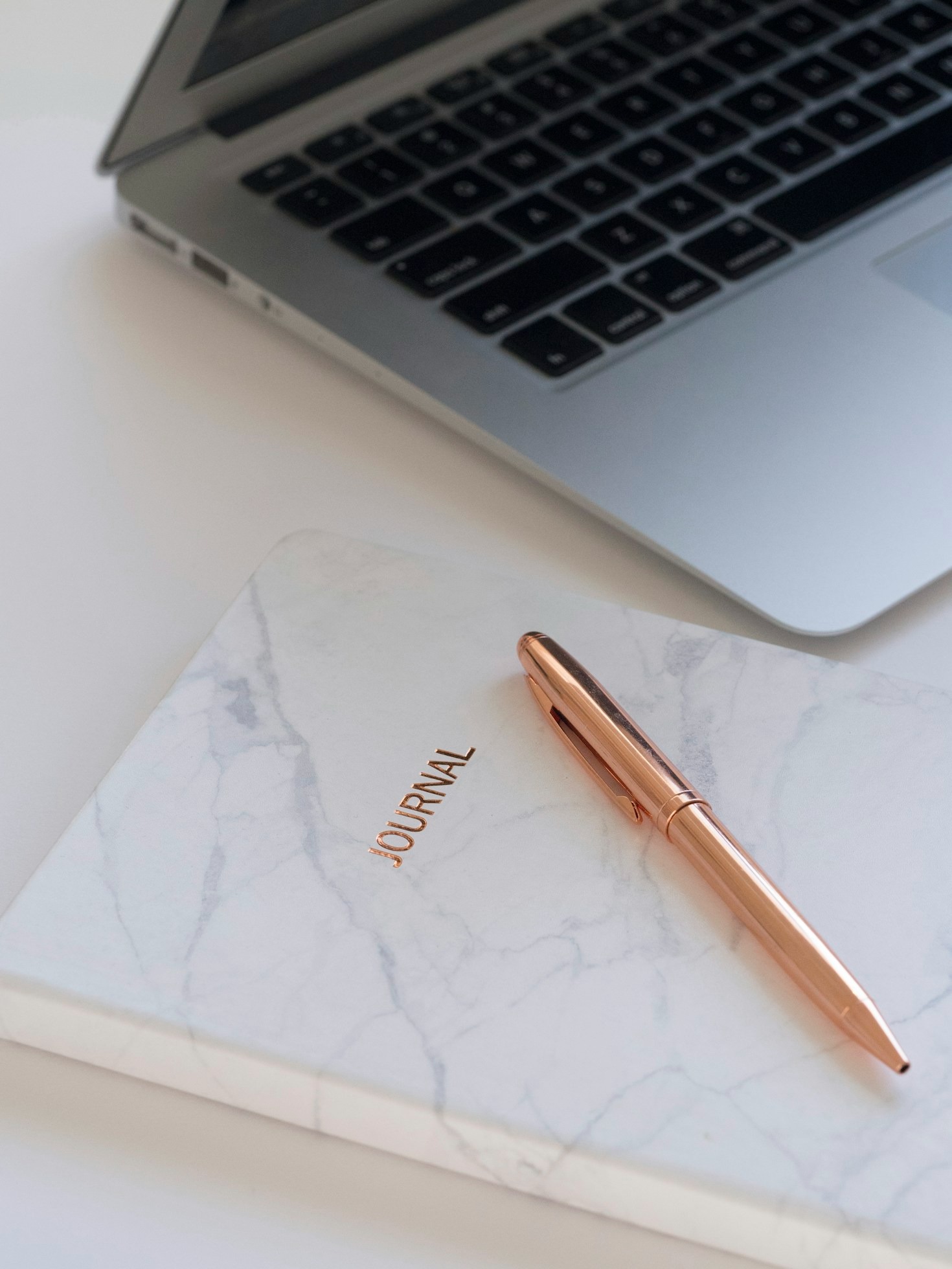 What Drives Personal Narratives and Stories